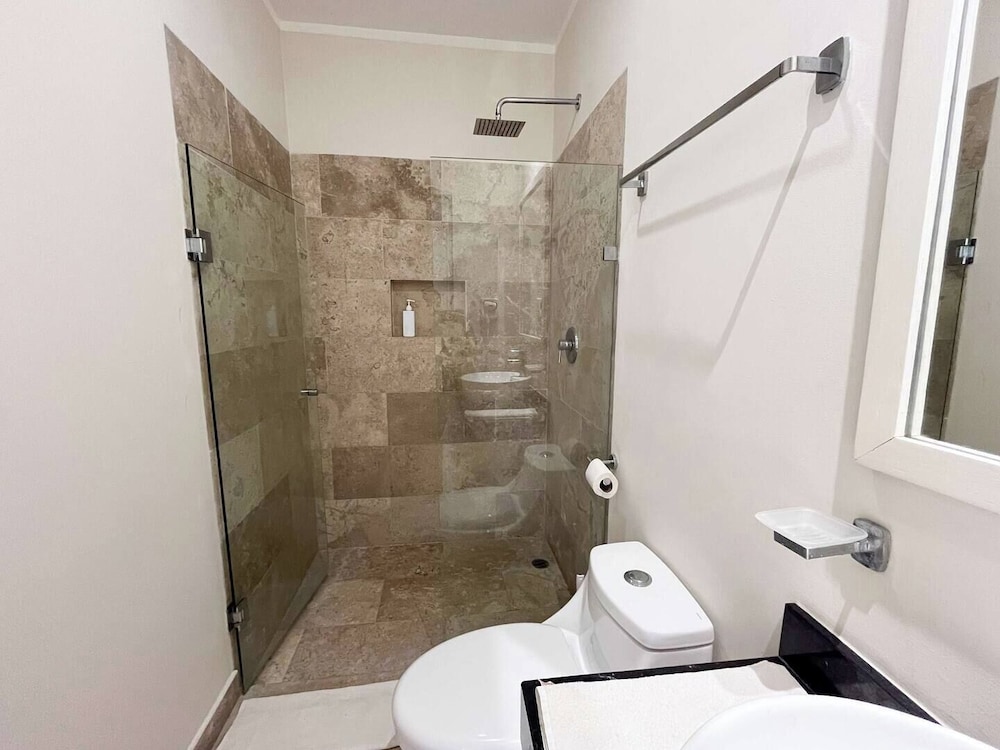 Spacious Penthouse at Viva Residences