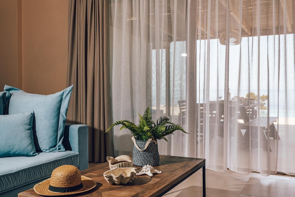 Terra Lucis Mountain Residences Mare Villa photo 2