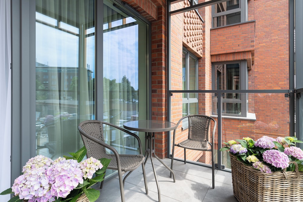 Lion Apartments - Apartments & Studio