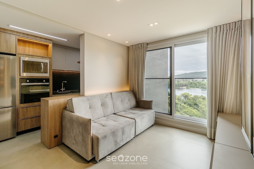 Cond Apartments Vila do Lago in Jurere - VLO