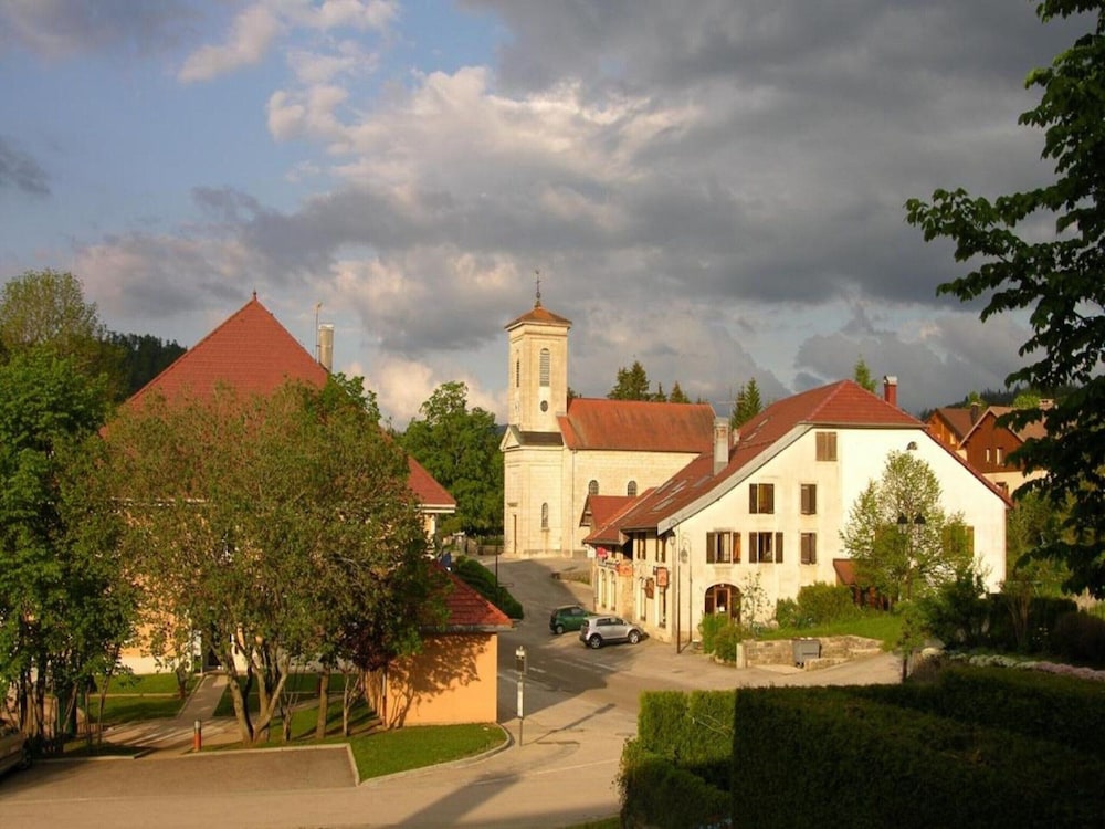 Photo 7
