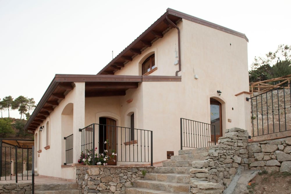 Agunì Agriturismo & Locanda