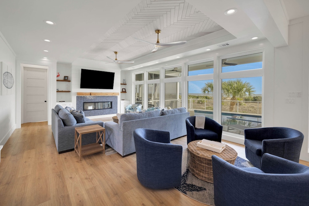Suite Beach Tybee by Tybee Vacation Rentals