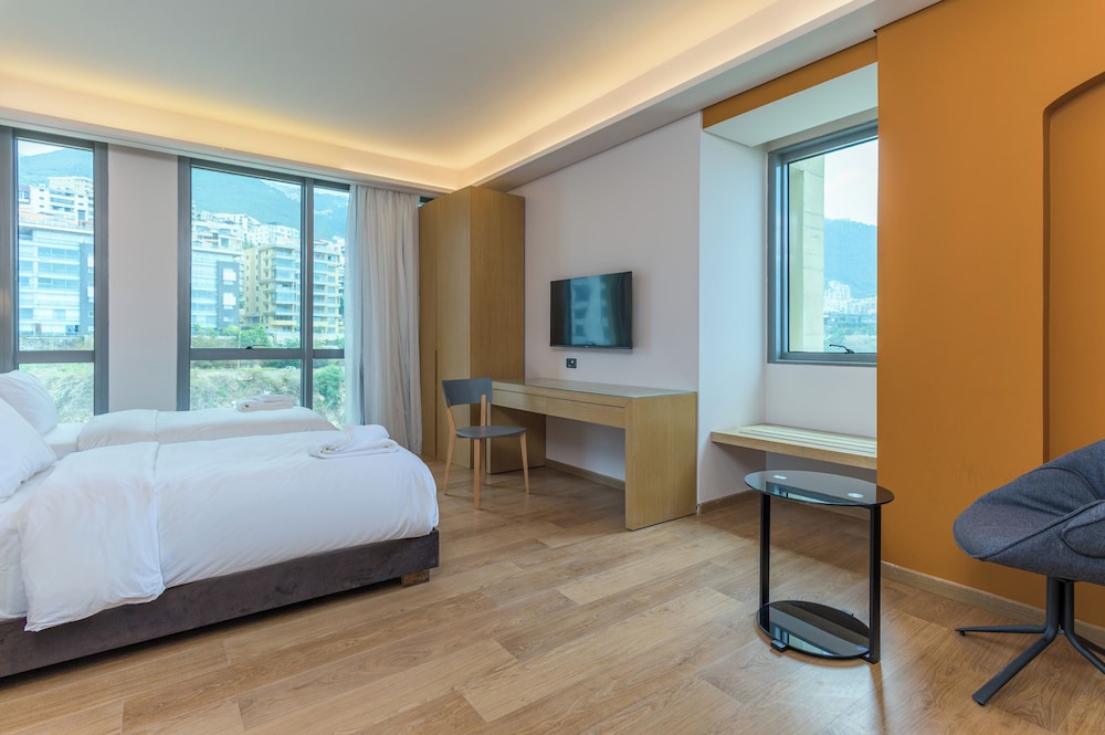 Jounieh Living - Residences by Local Host