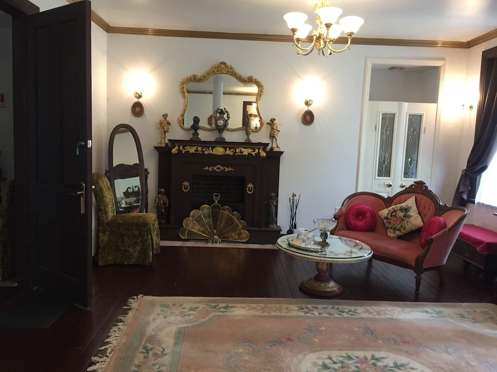 Thornwald Mansion