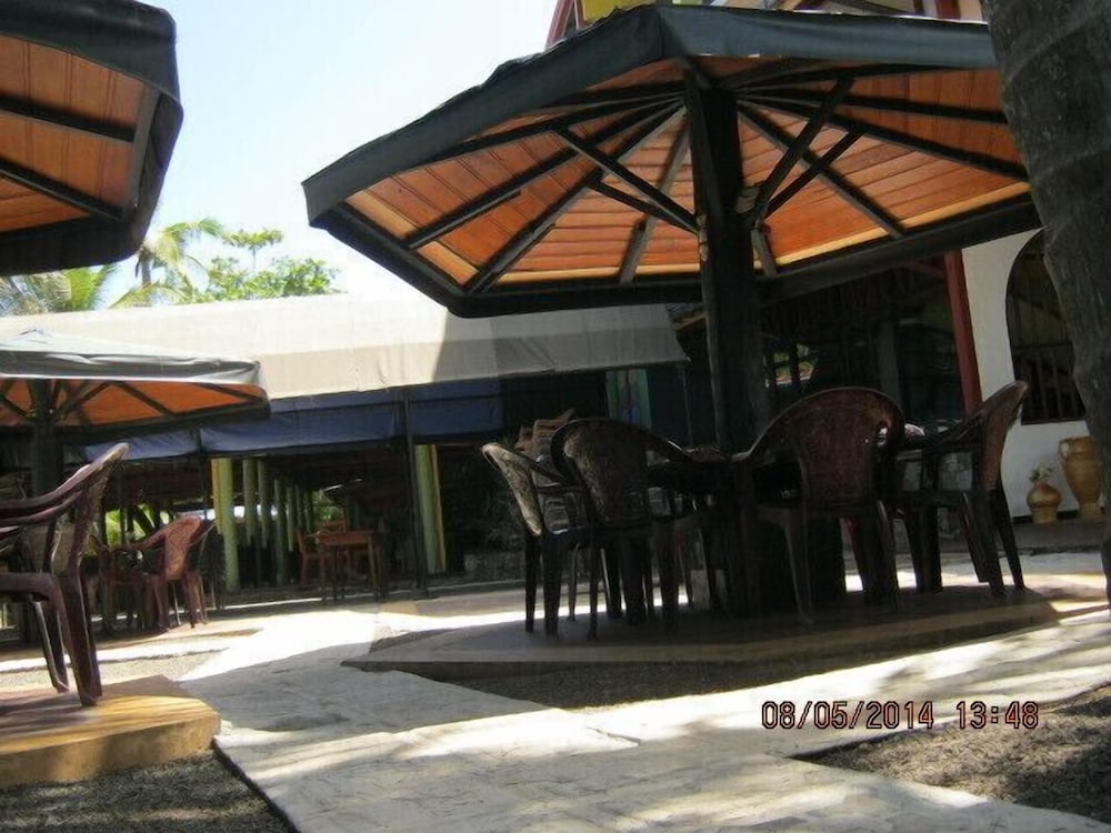 Gayana Hotel