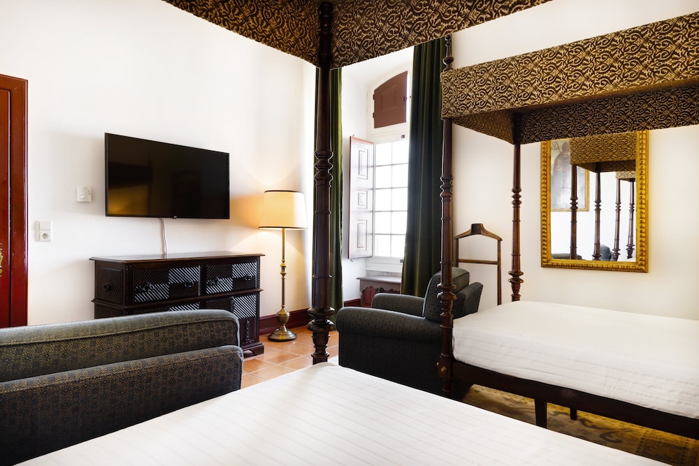 Pousada Castelo de Estremoz - Historic Hotel
