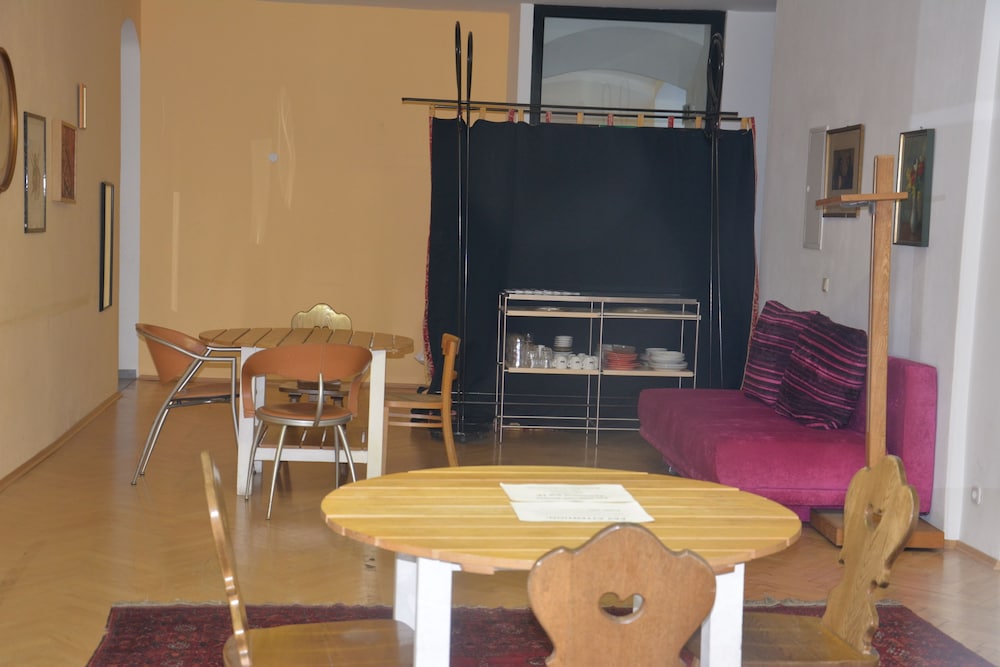 Hans-Sachs-Gasse 10