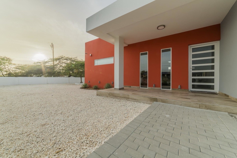 Viva Koyari Modern House
