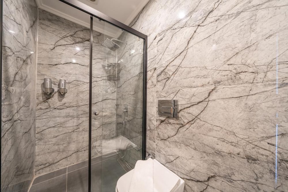 Un Amor Otel (+16) - Image 19