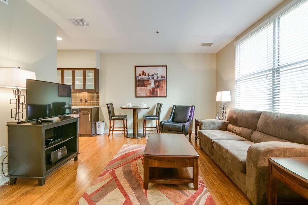 Bluebird Suites near AutoZone Park