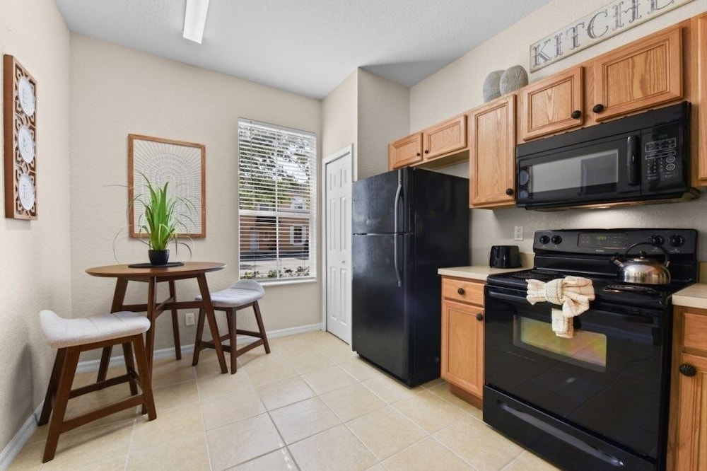 Relaxing Townhome In Regal Oaks Resort By Old Town 3 Bedroom Townhouse