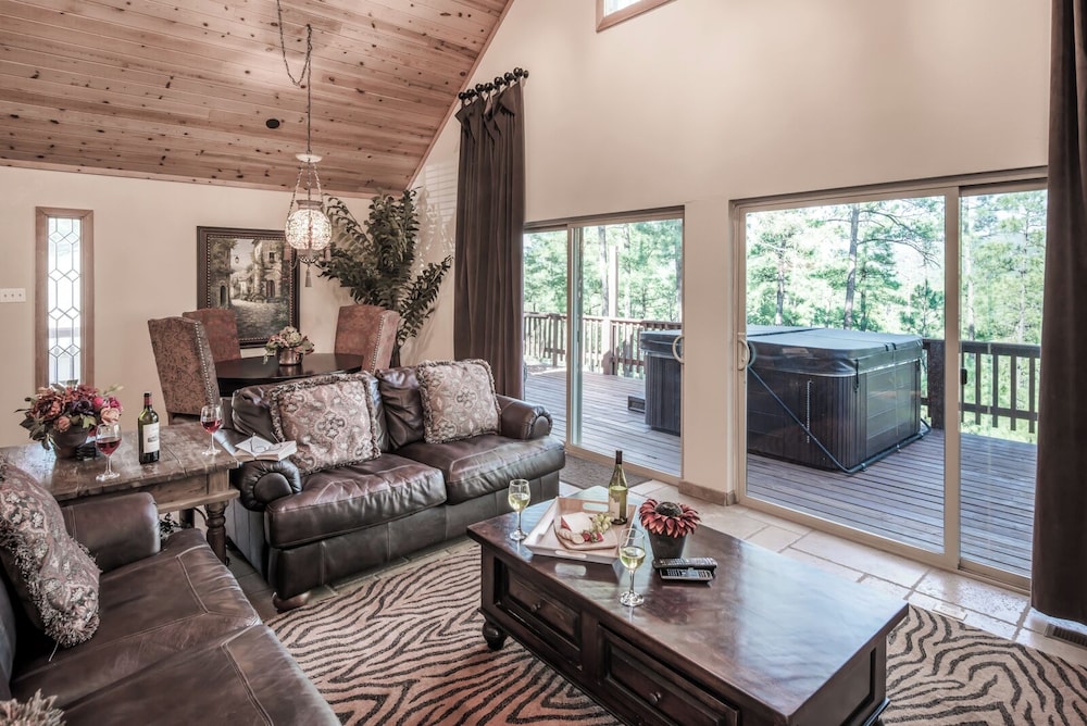 Sierra's Grace by Ruidoso Vacation Rentals