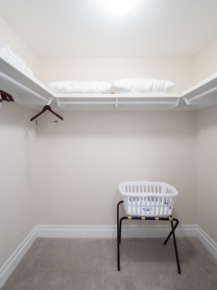 Global Luxury Suites at Foggy Bottom photo 3