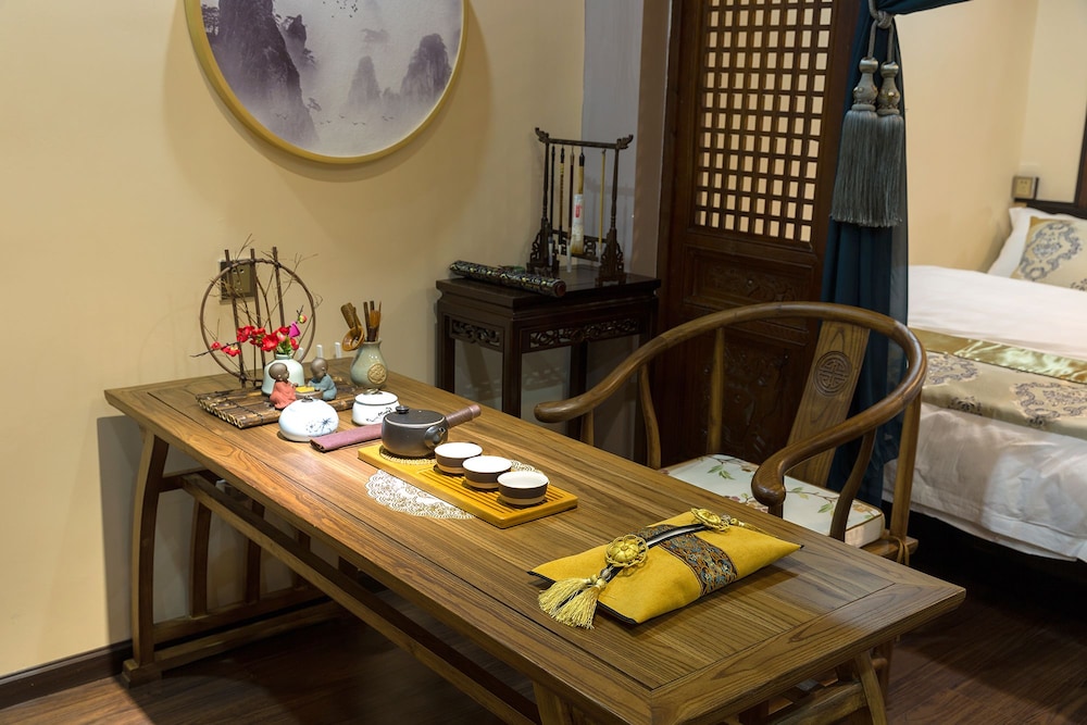 FTYS Hostel