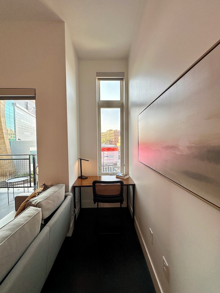 550 W Juneau
