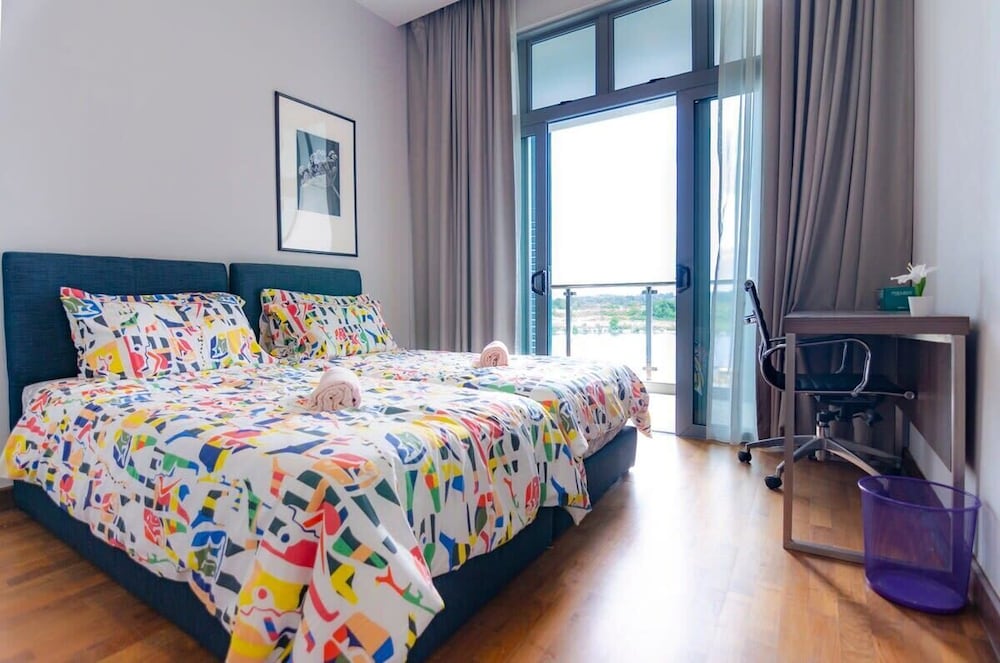 [pet-friendly] 3BR Somerset, Puteri Harbour, Legoland