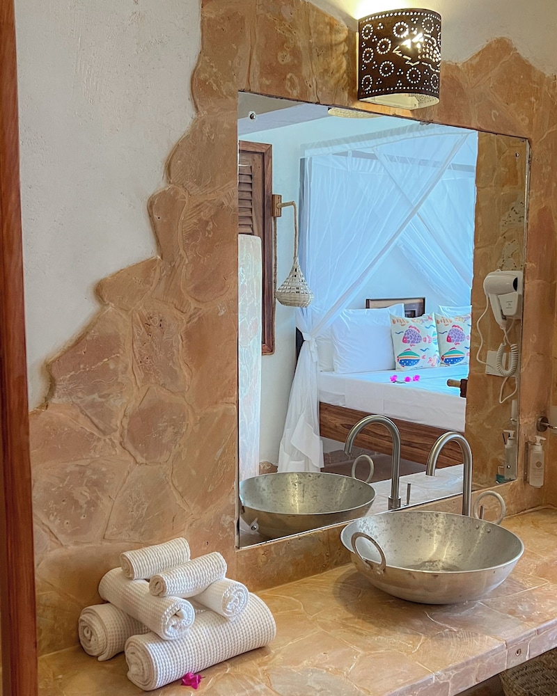 Mvuvi Boutique Resort