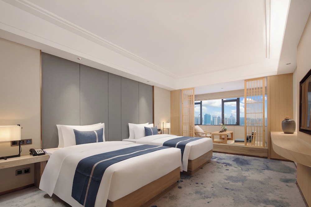 PuJing Hotel