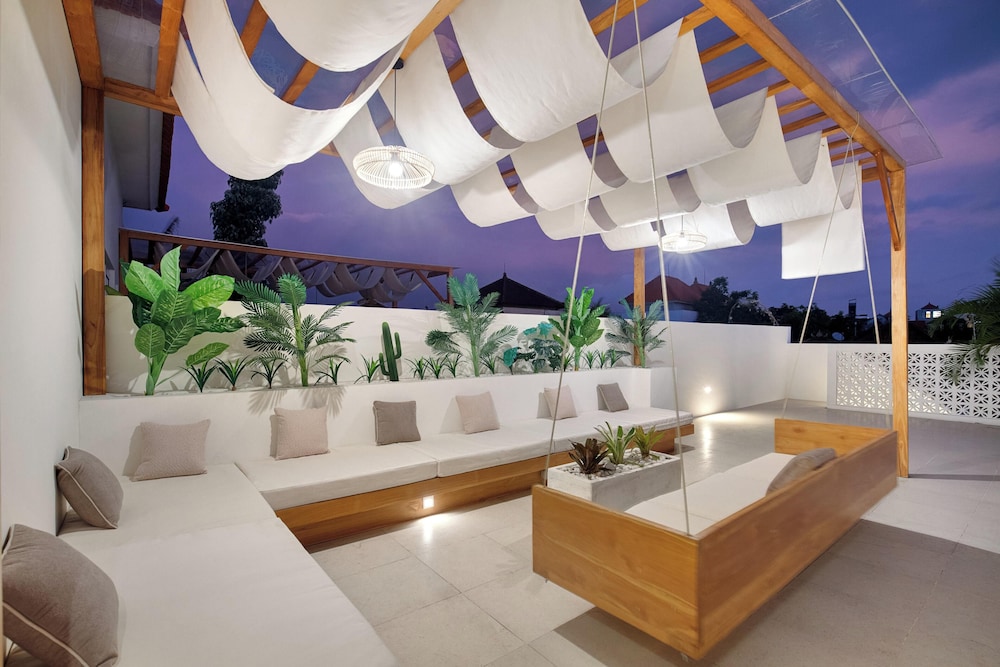 Villa Bora Berawa