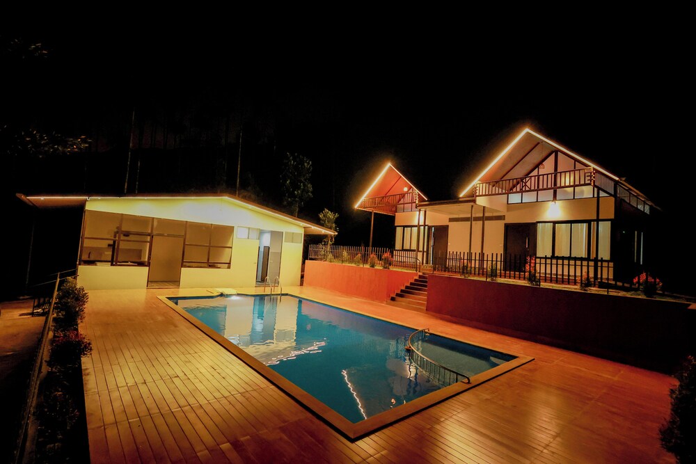 Prakrithi Luxe Retreat