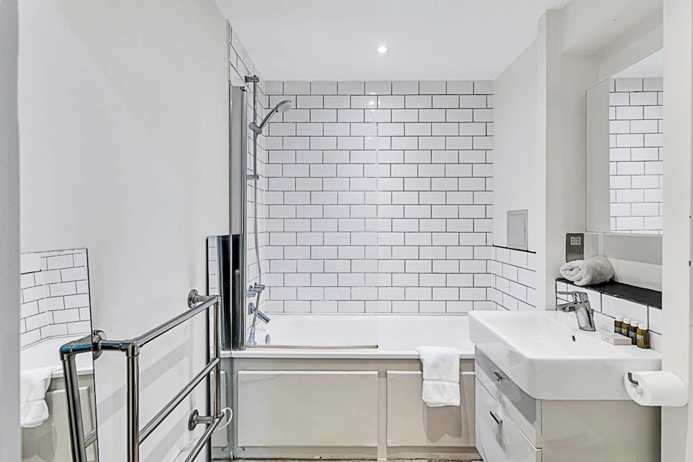 Vibrant Shoreditch Getaway