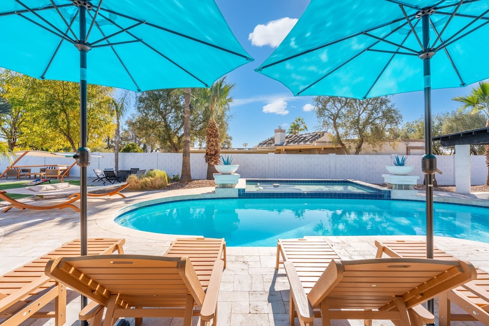 Scottsdale Palms Pickle-putt-swim-bocce Bbq-gym