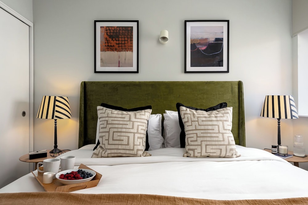 Your Apartment - Liverpool Street