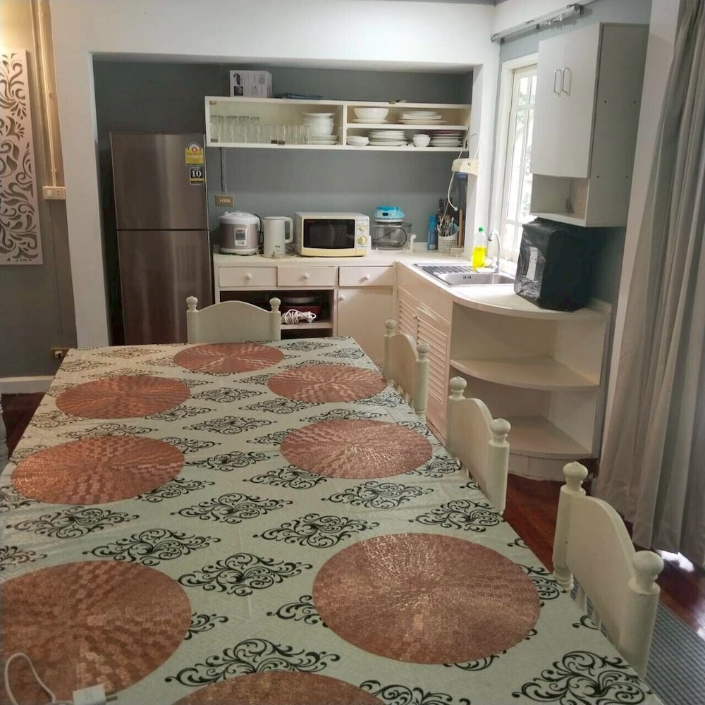Aran Hostel Pasak Riverside kaeng khoi
