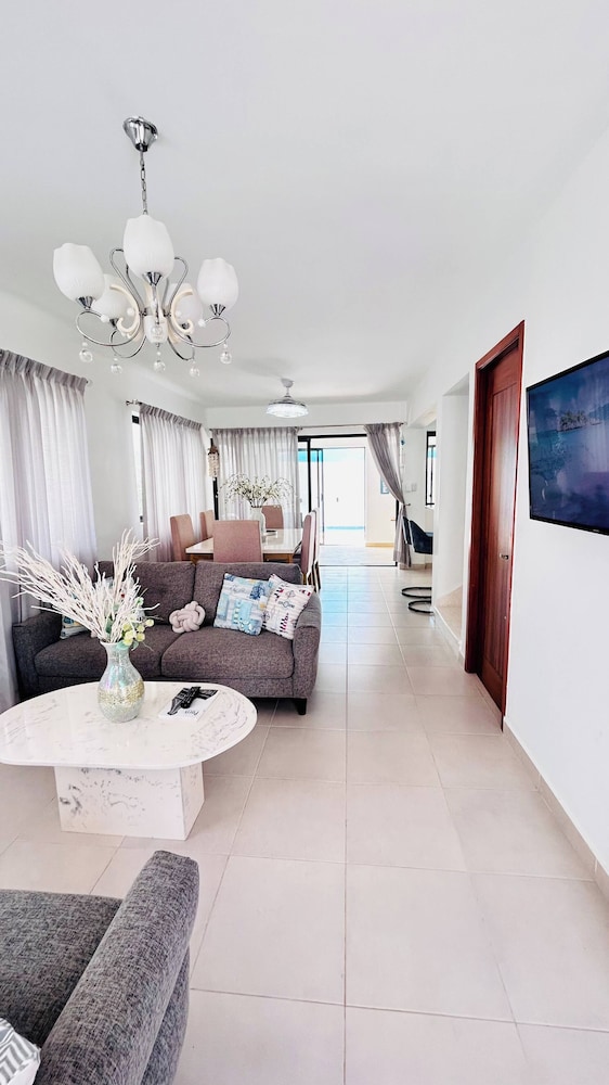 Luxurious Paradise Villa in Punta Cana With Private Pool