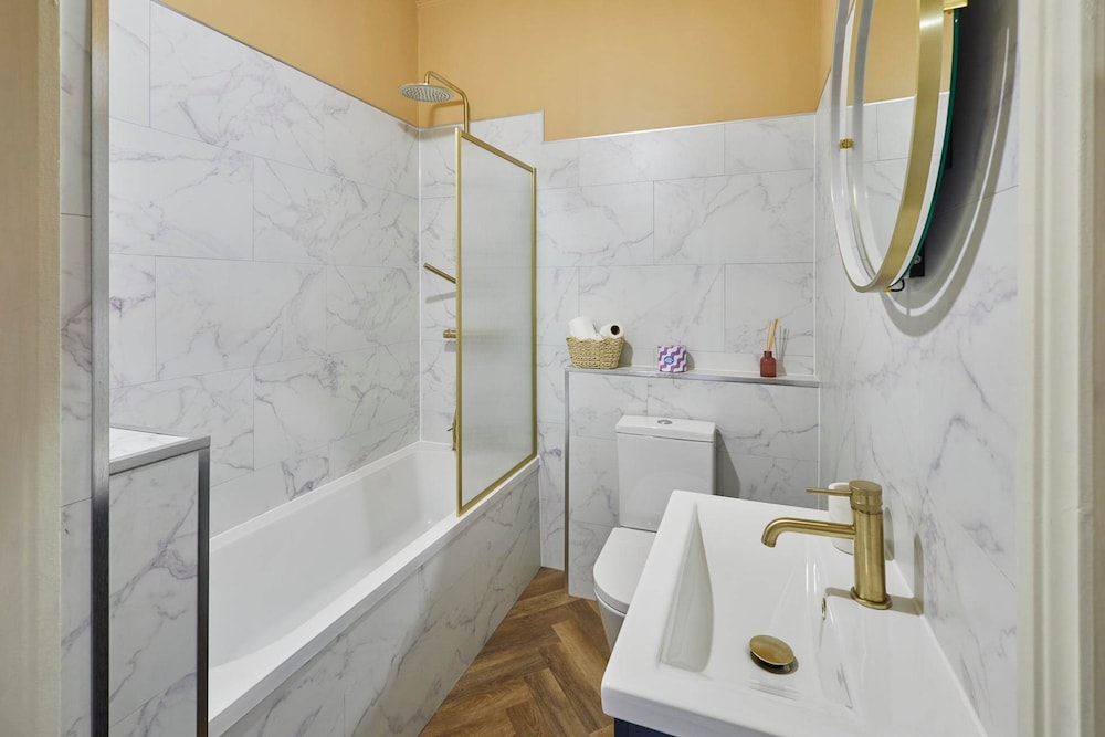 Host Stay 18 The Zetland