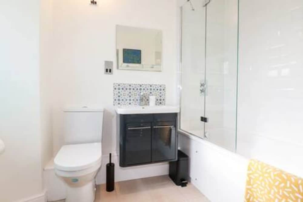 Pandora Lovely Seaside Cottage Sleeps 4 Newlyn