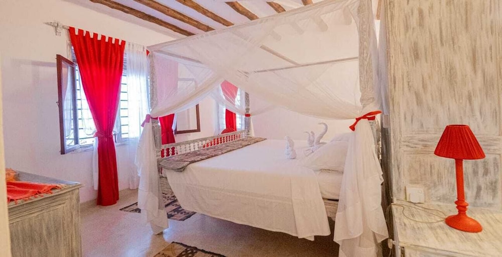 Luxury Perl Villa view 5