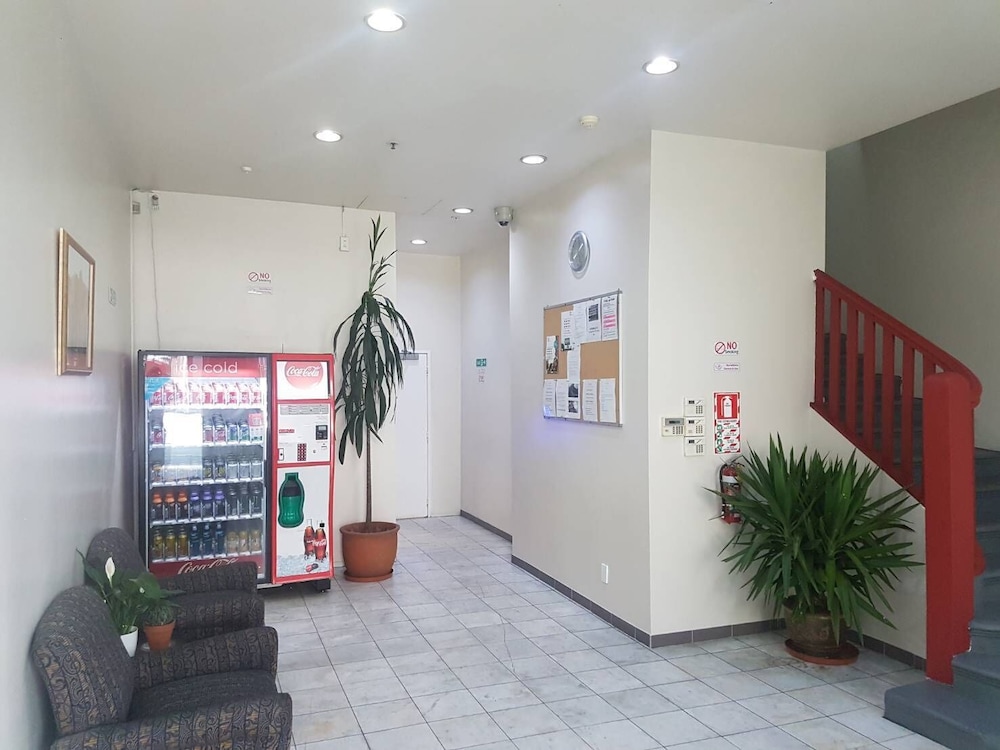 Oceanic Hostel