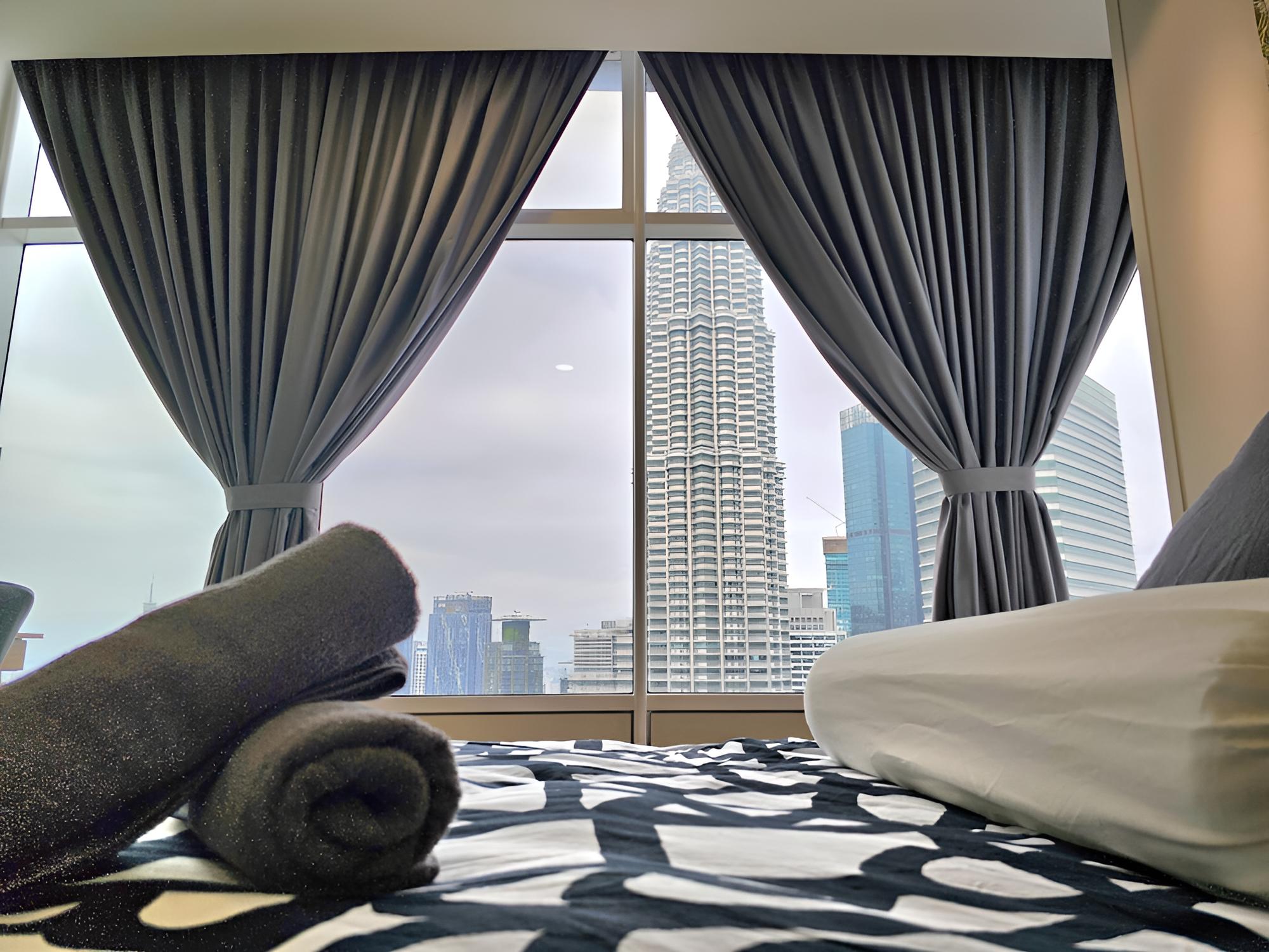 Sky Suites KLCC by Luna Suites