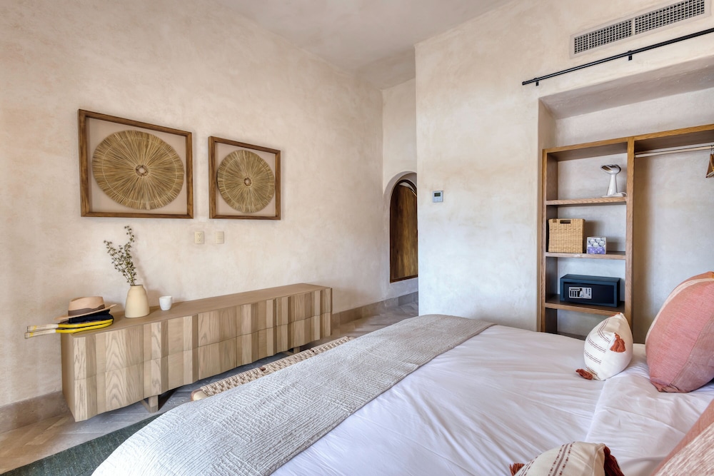 Casa Nima by Lumina
