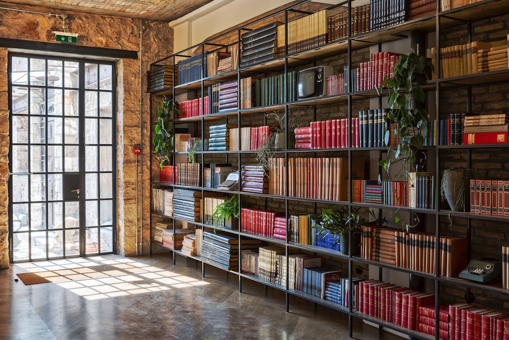 The Foundry Suites