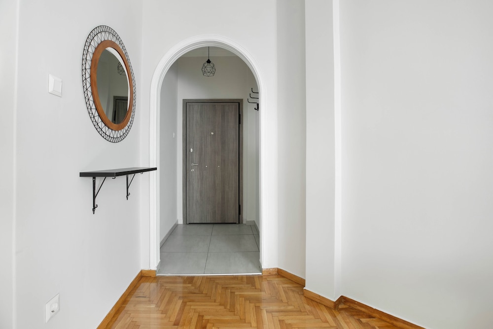 Dew 1-Bedroom Apartment in Athens