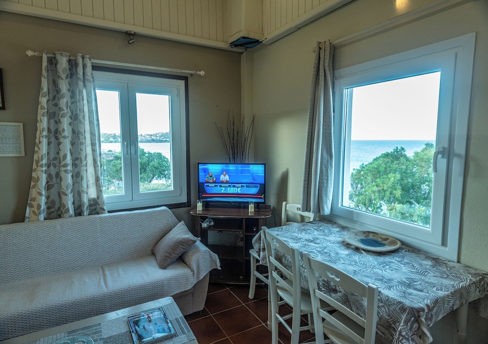 Aegean Bliss Residences Karfas