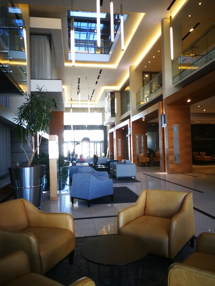 Island Letting-Crystal towers