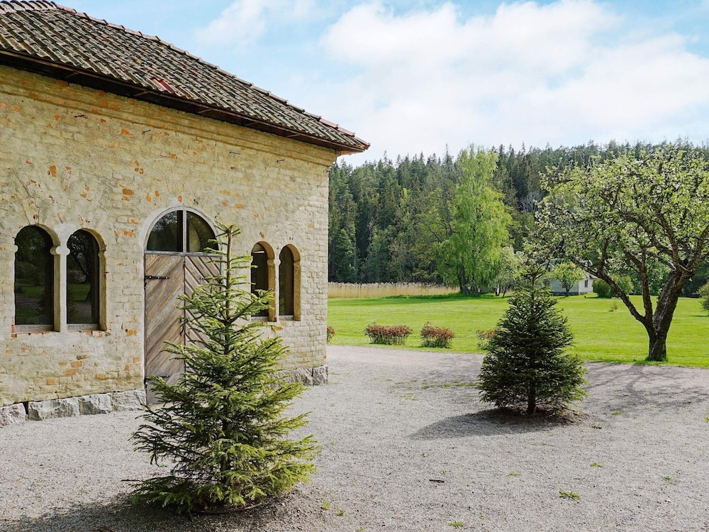 2 Person Holiday Home in Haninge-by Traum