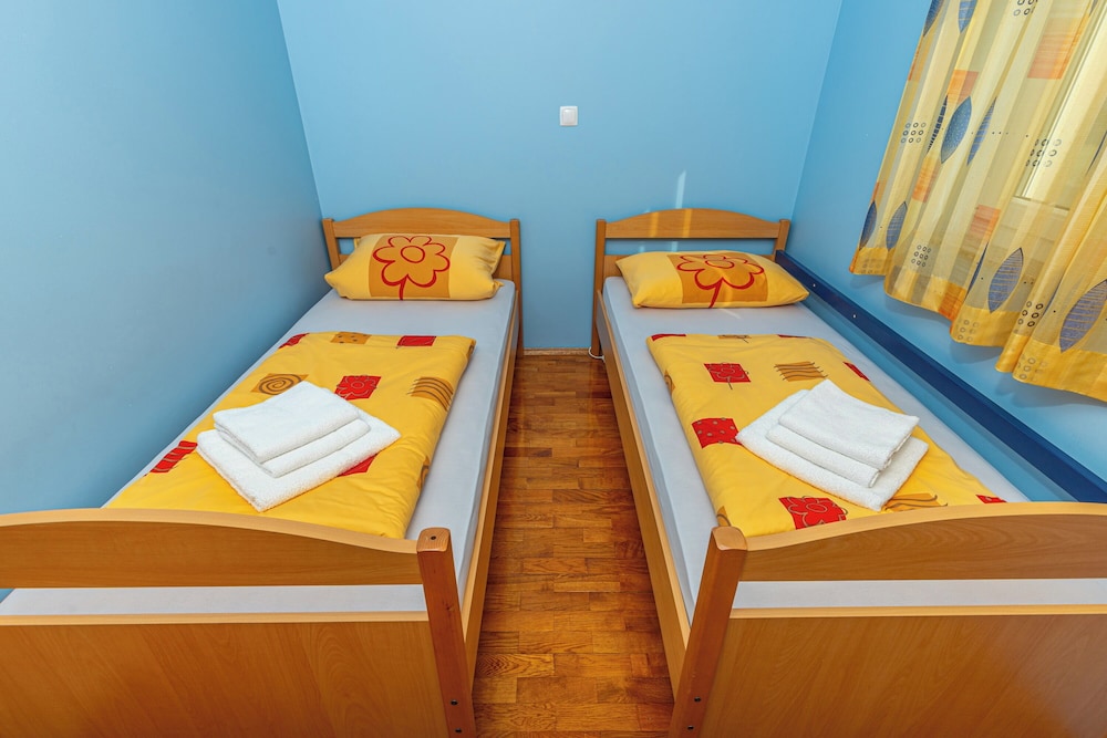 Apartman Mira
