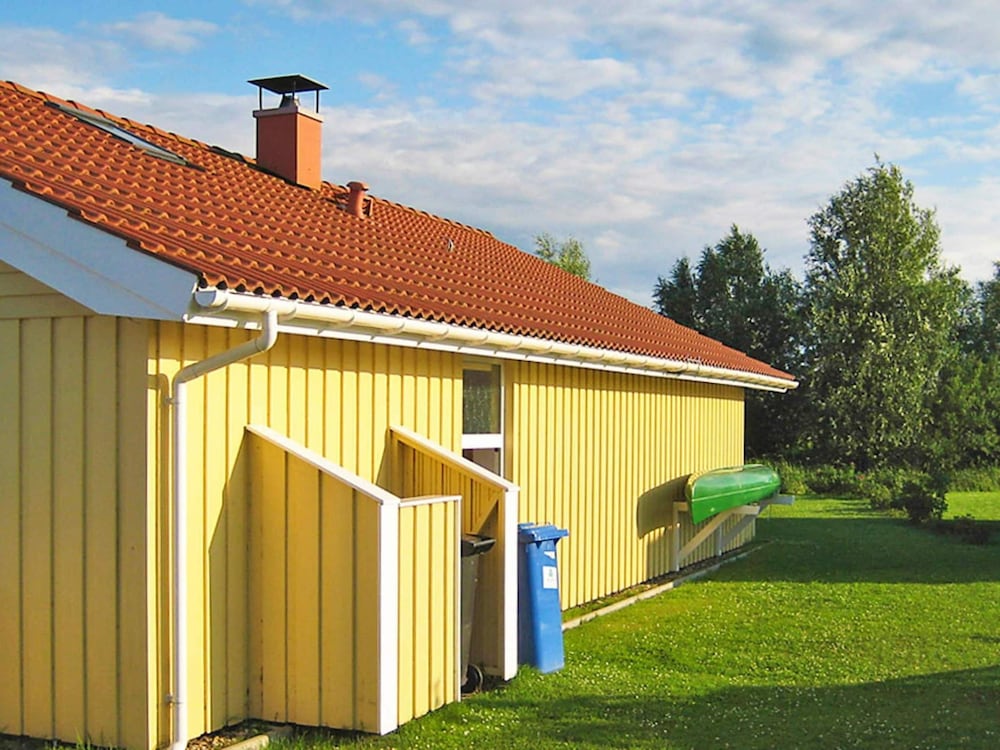 Beautiful Holiday Home in LÃ¸gstÃ¸r view 5