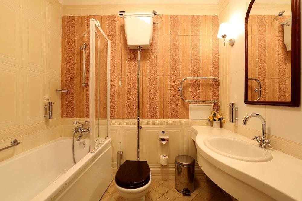 Garni Hotel