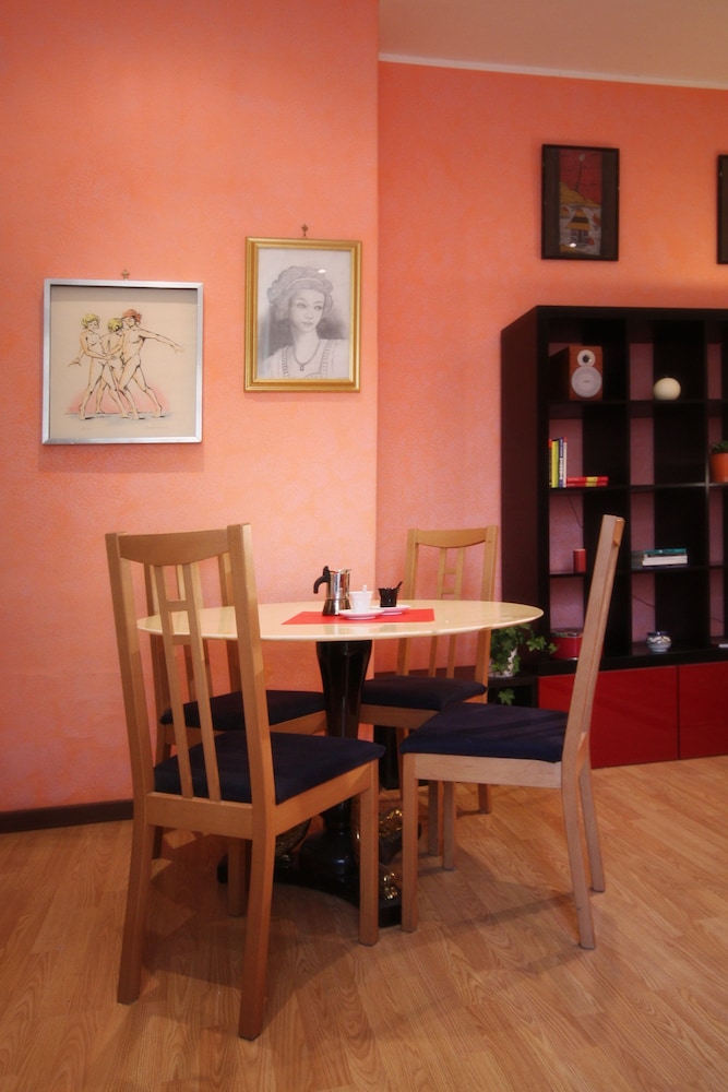 notaMi -  Colorful Apartment Porta Romana