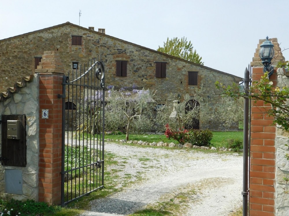 Photo 17