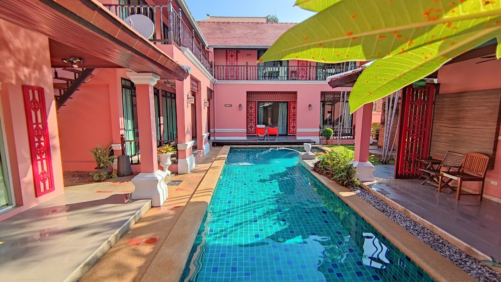 Pratamnak villa