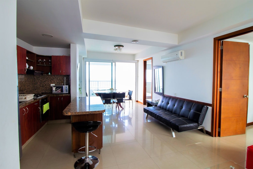 Apartamentos Bocagrande - Vista al Mar