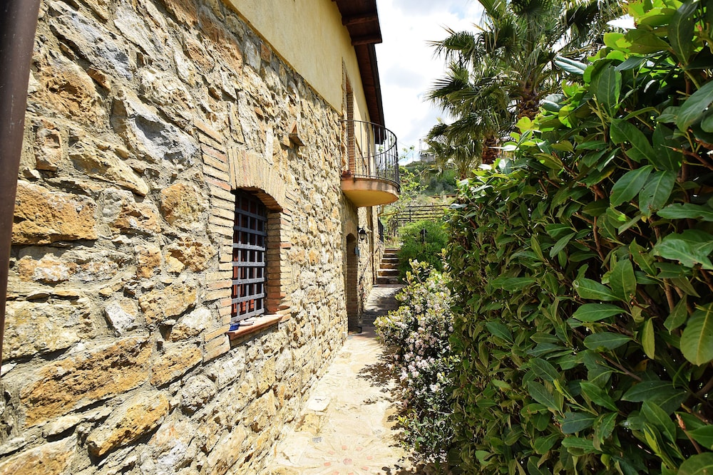 B&B Giucalem - La Casa Negli Orti