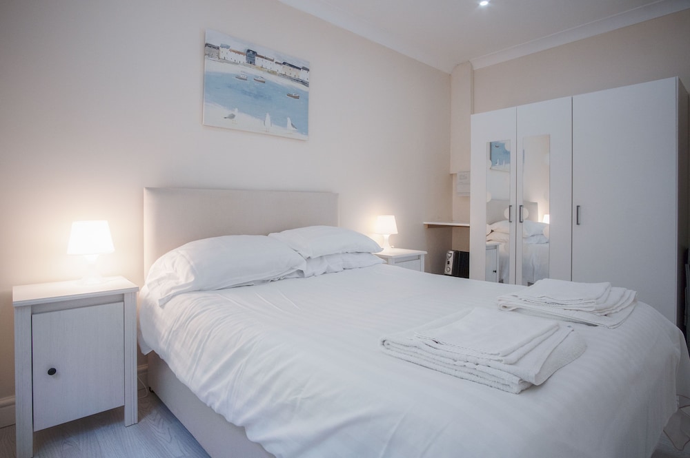 Sunbeam - 2 Bedroom Apartment - Pendine